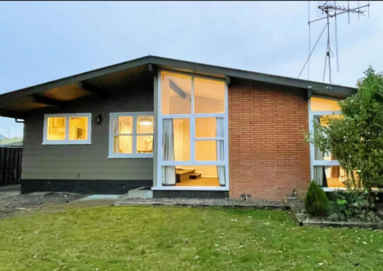 3 Bedroom Family House In Excellent Location แฮมิลตัน ภายนอก รูปภาพ